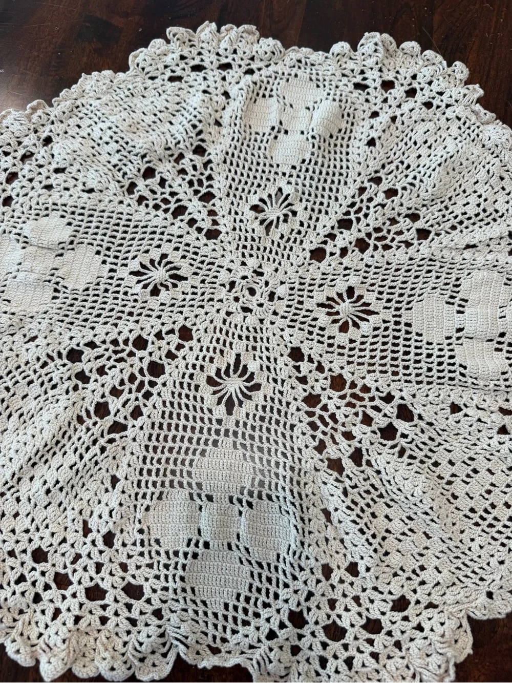 Hand crocheted vintage ivory large doily 25” diameter cottagecore traditional
